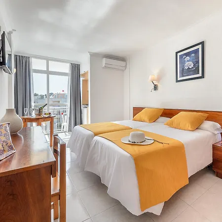Vibra Bay Apart-hotel Sant Antoni de Portmany